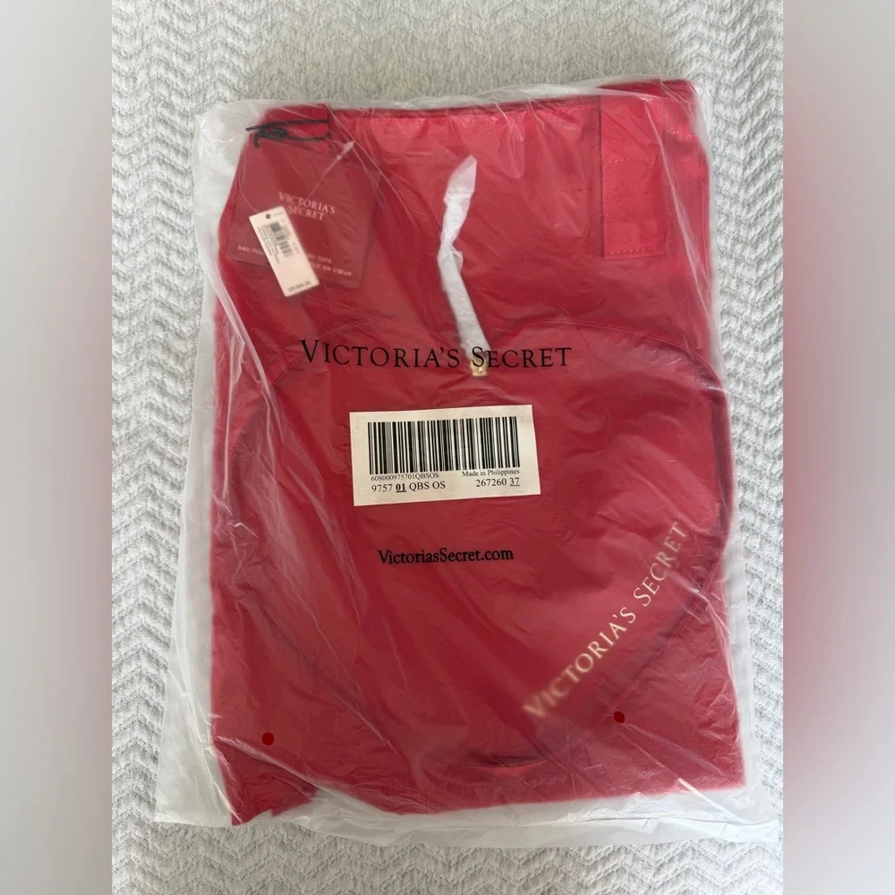 Victoria Secret Red Heart Tote Packable Travel Bag Valentine Nylon OS